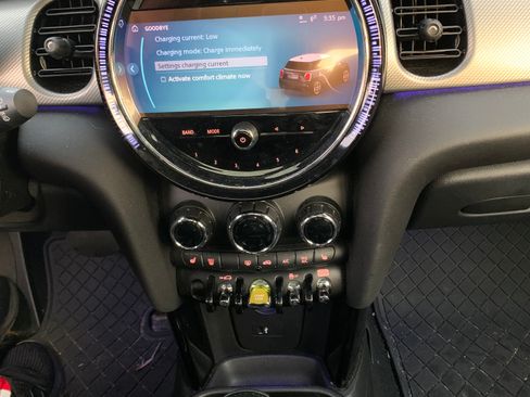 Used 2023 MINI Cooper SE image 4