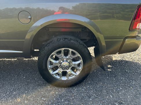 Used 2018 RAM 3500 Laramie Longhorn AWD/4WD image 13