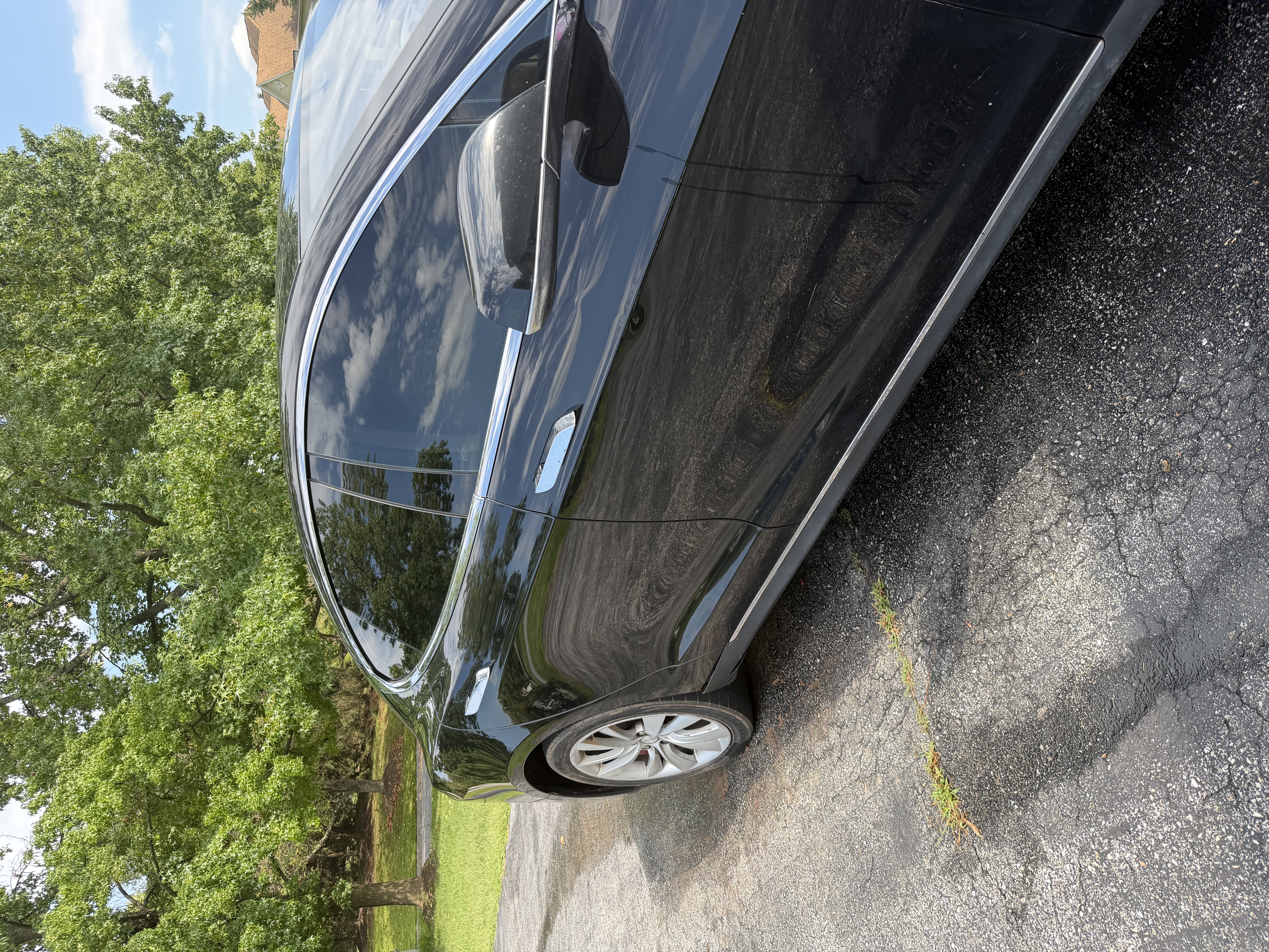 Used 2014 Tesla Model S 60 RWD image 1