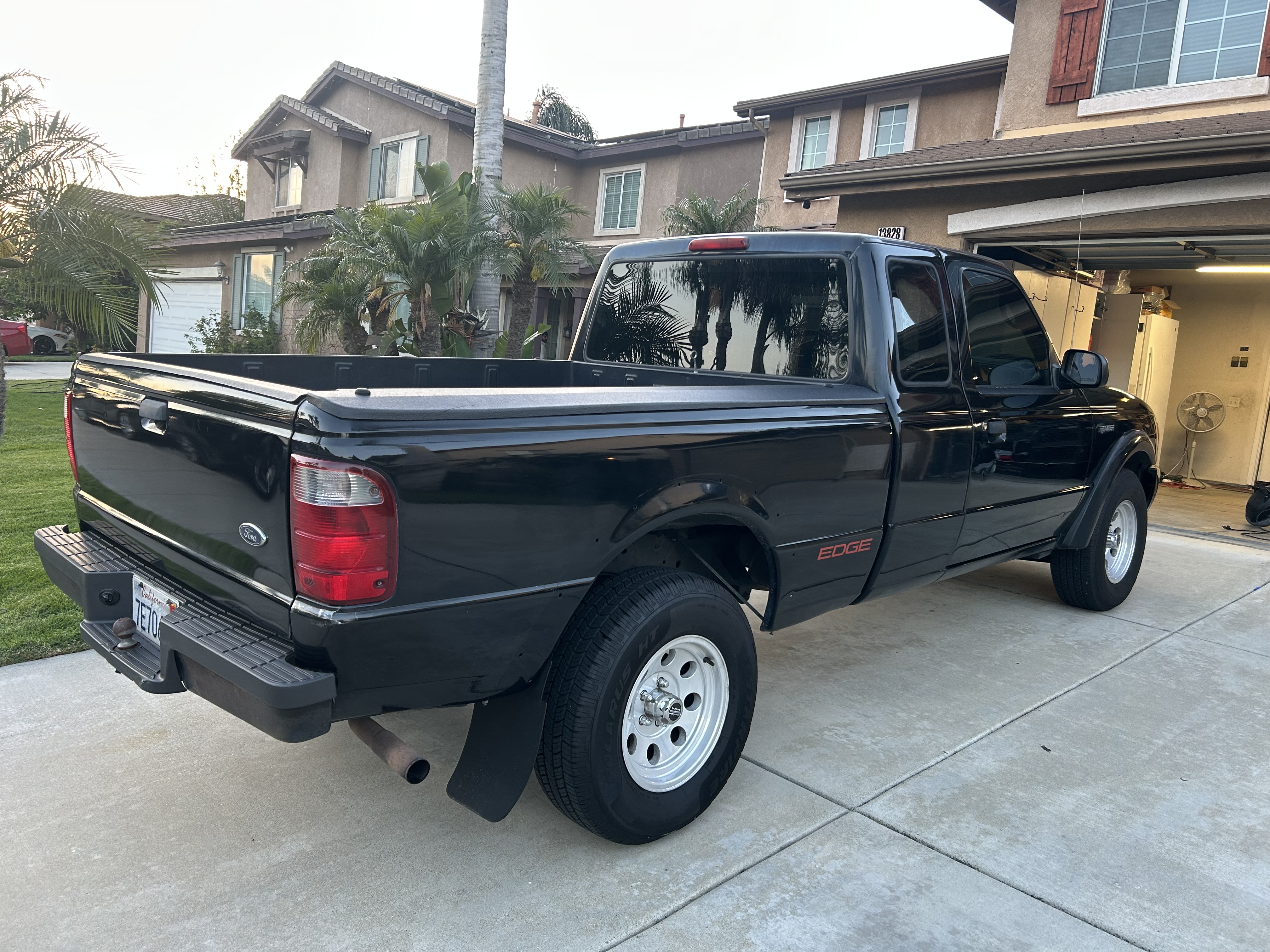 Used 2003 Ford Ranger XLT RWD image 2