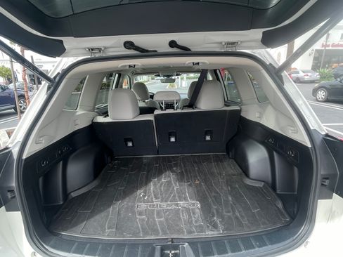 Used 2024 Subaru Forester Premium AWD/4WD image 10