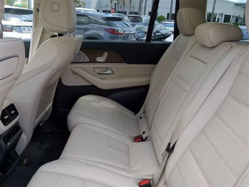 Used 2020 Mercedes-Benz GLS 580 580 4MATIC Sport Utility 4D image 9