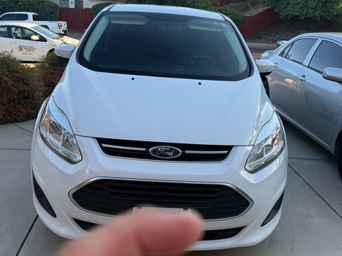 Used 2018 Ford C-MAX SE FWD image 5