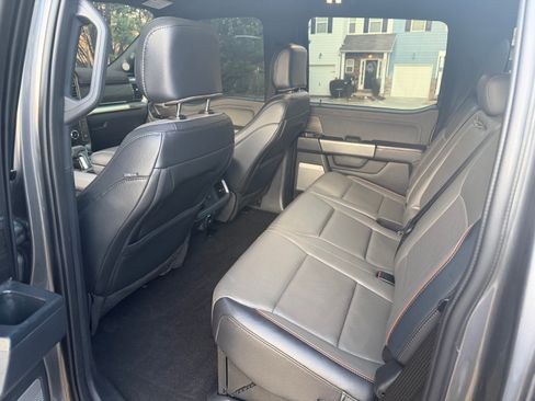 Used 2025 Ford F150 Lariat w/ Equipment Group 501A Mid image 14