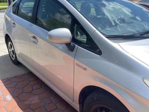 Used 2012 Toyota Prius FWD image 10
