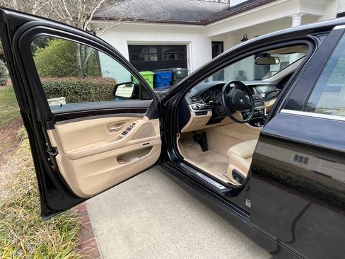 Used 2014 BMW 535i xDrive 535i xDrive Sedan 4D image 8