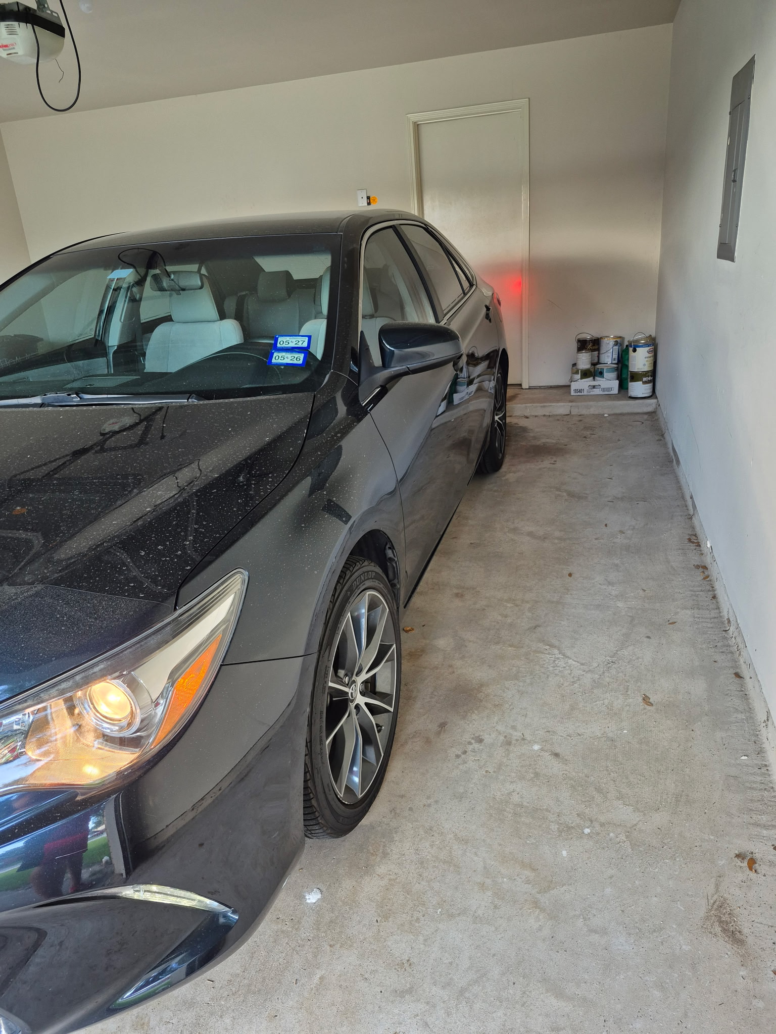 Used 2016 Toyota Camry XSE FWD image 12