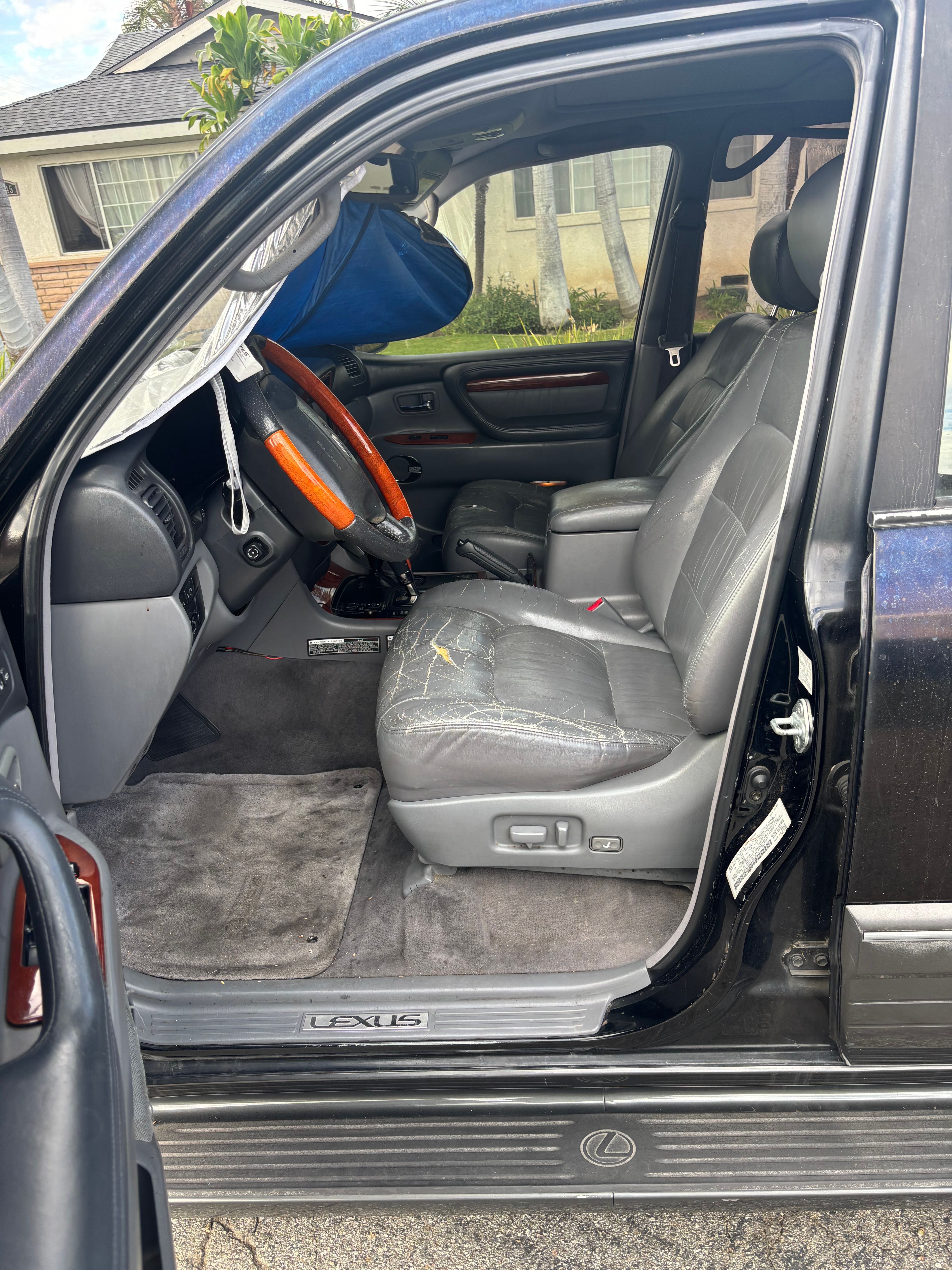 Used 2002 Lexus LX 470 4WD image 6