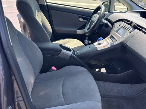 Used 2012 Toyota Prius Three FWD image 18