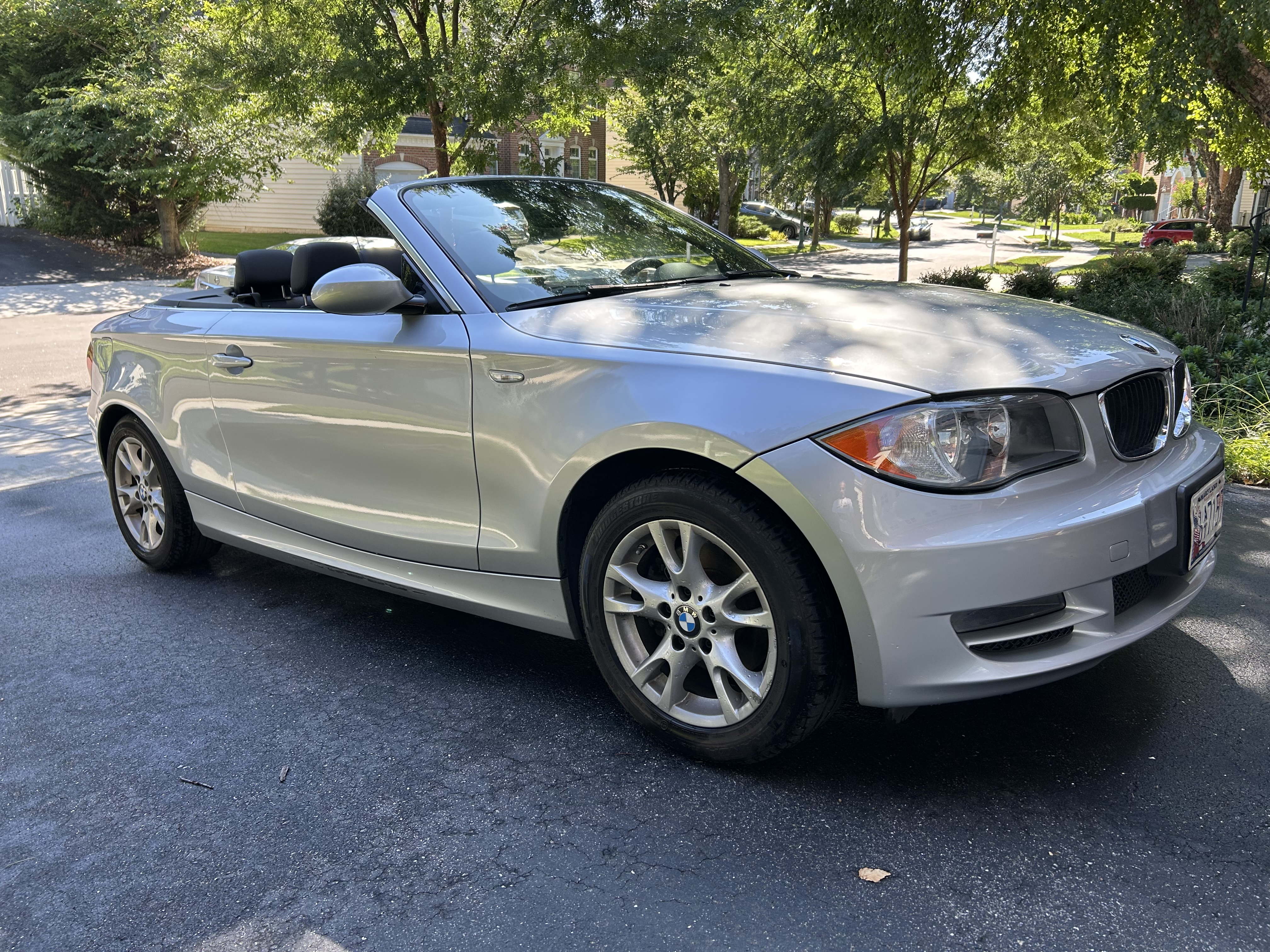 Used 2009 BMW 128i Convertible RWD image 11