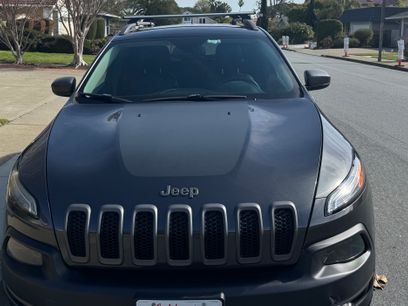 Used 2016 Jeep Cherokee Trailhawk w/ Leather Interior Group