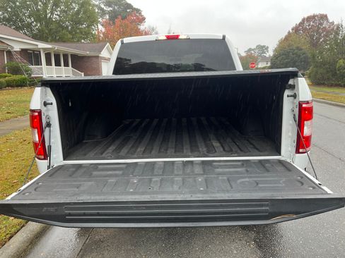 Used 2020 Ford F150 XL w/ Equipment Group 101A Mid image 9