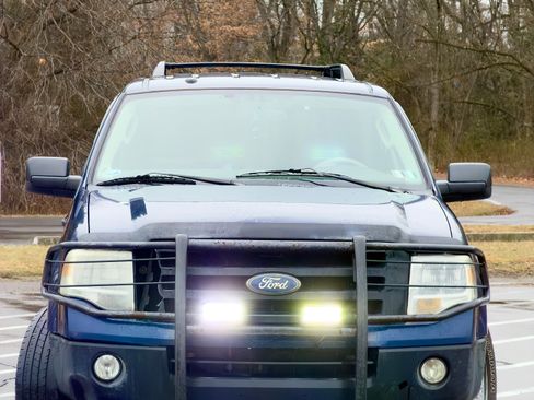 Used 2011 Ford Expedition XL image 16