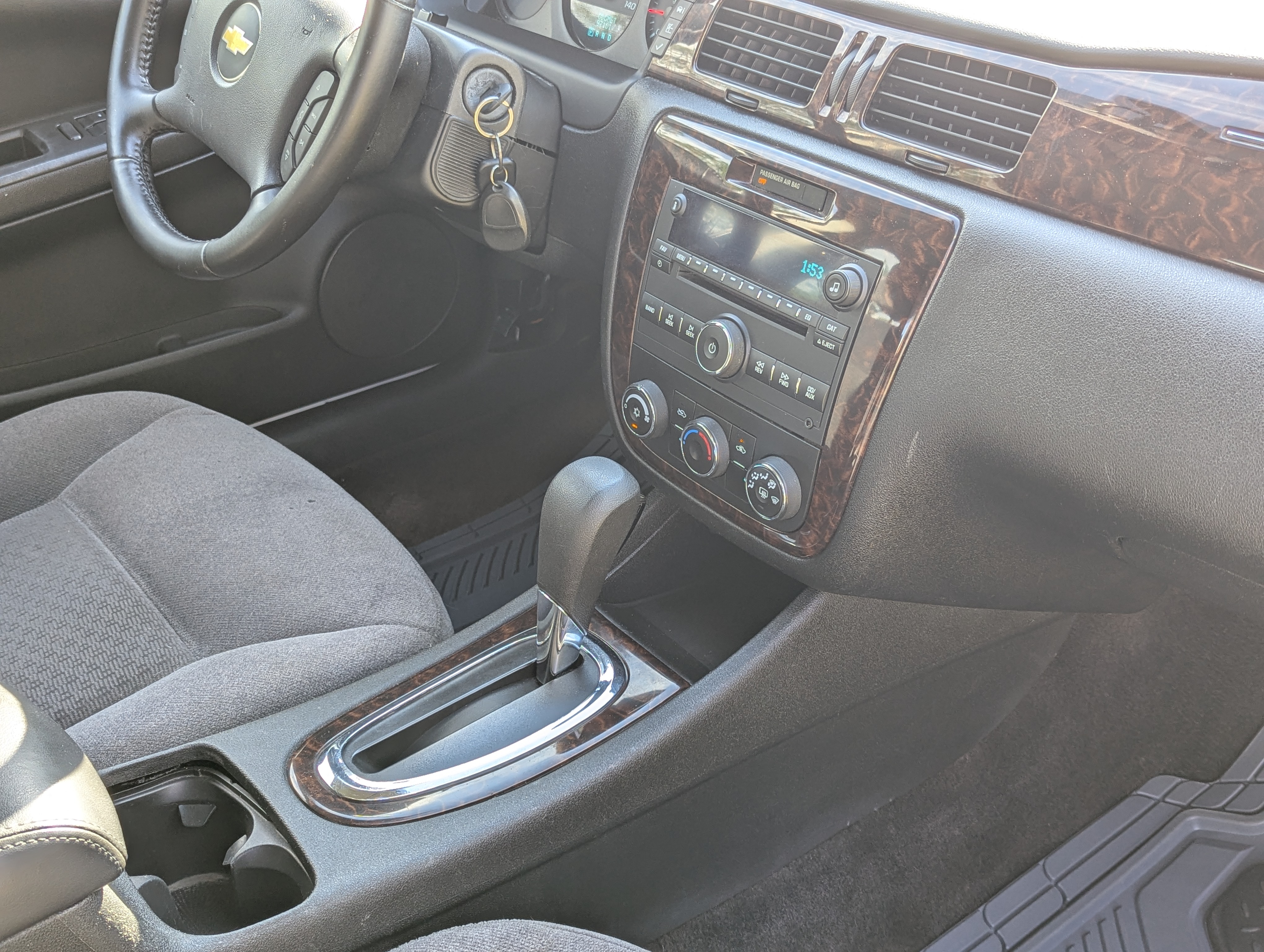 Used 2014 Chevrolet Impala Limited LS FWD image 10