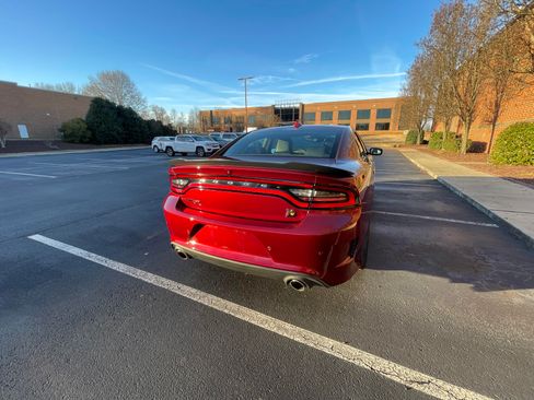 Used 2020 Dodge Charger Scat Pack w/ Plus Group image 6