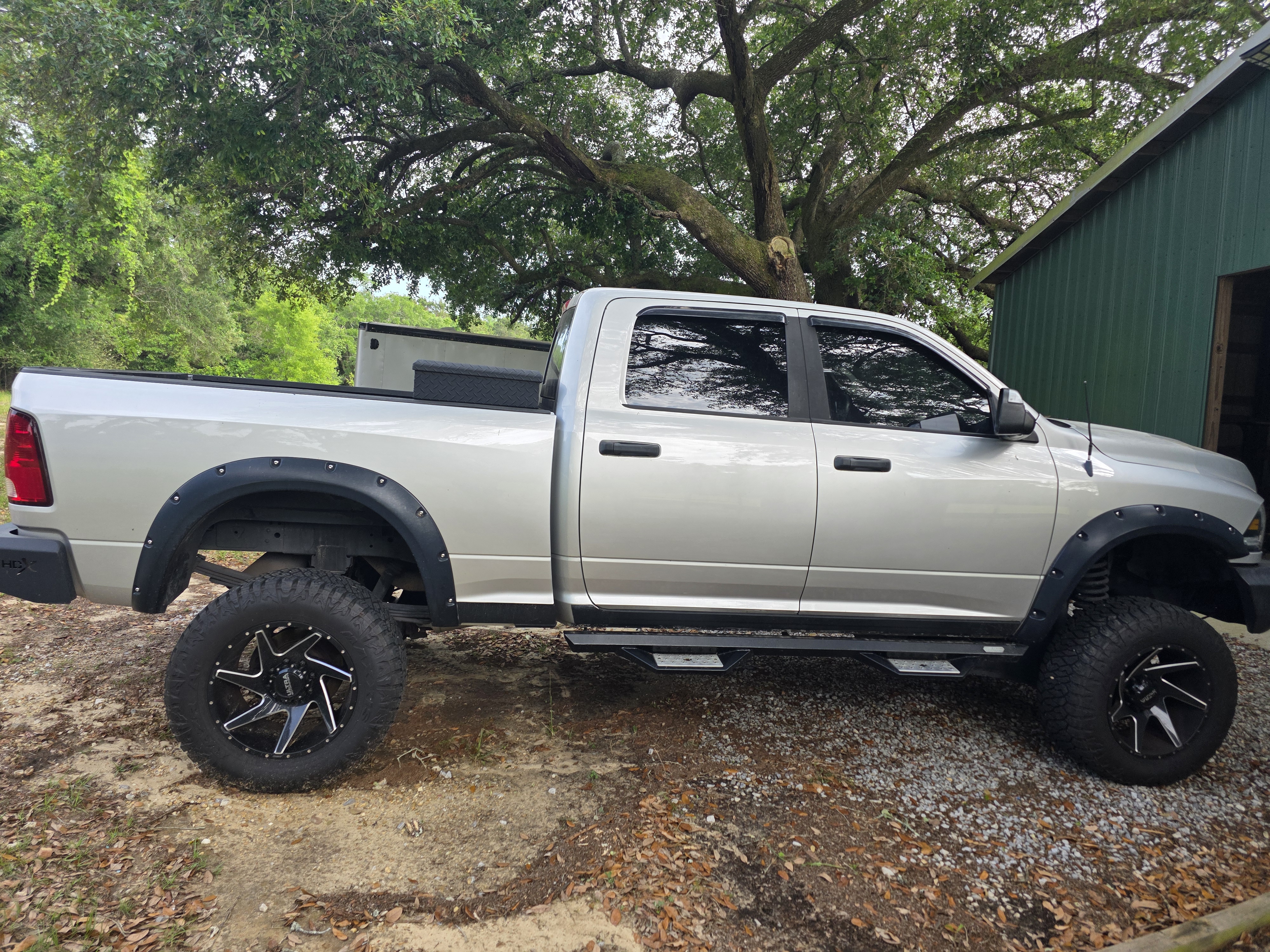 Used 2013 RAM 3500 SLT w/ Protection Group AWD/4WD image 9