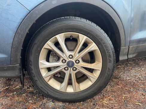 Used 2018 Ford Escape SEL AWD/4WD image 18