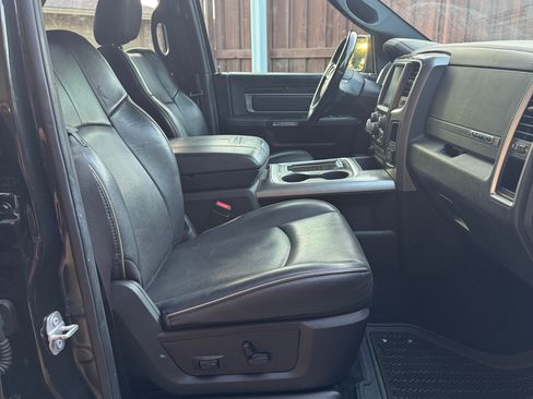 Used 2016 RAM 1500 Limited AWD/4WD image 18