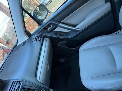 Used 2014 Subaru Forester 2.5i Limited image 13