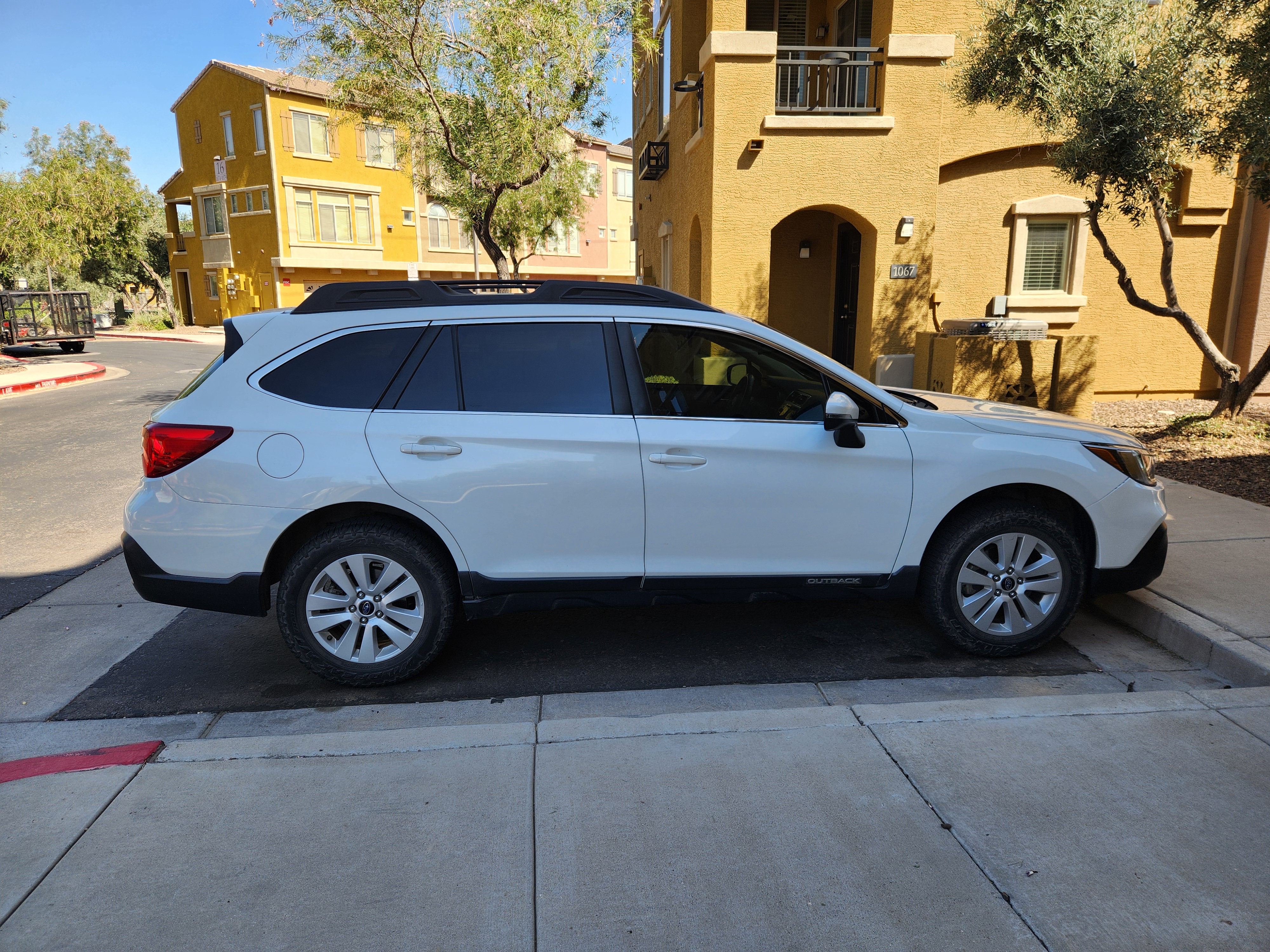 Used 2018 Subaru Outback 2.5i Premium AWD/4WD image 11