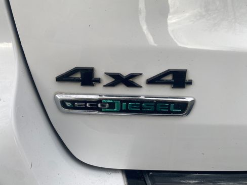 Used 2015 Jeep Grand Cherokee High Altitude image 14