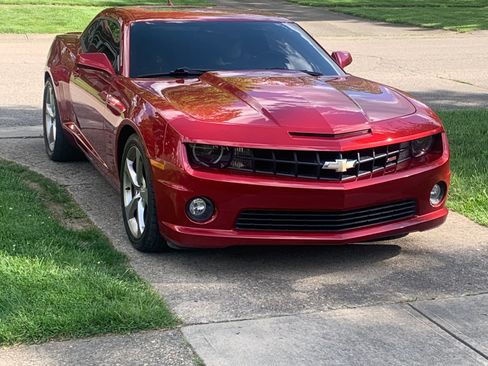 Used 2013 Chevrolet Camaro SS w/ RS Package image 11