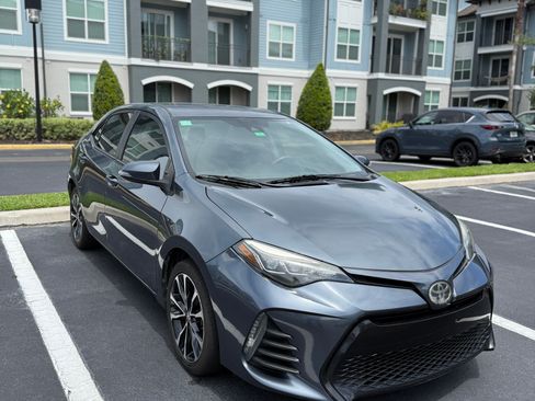 Used 2019 Toyota Corolla LE image 9