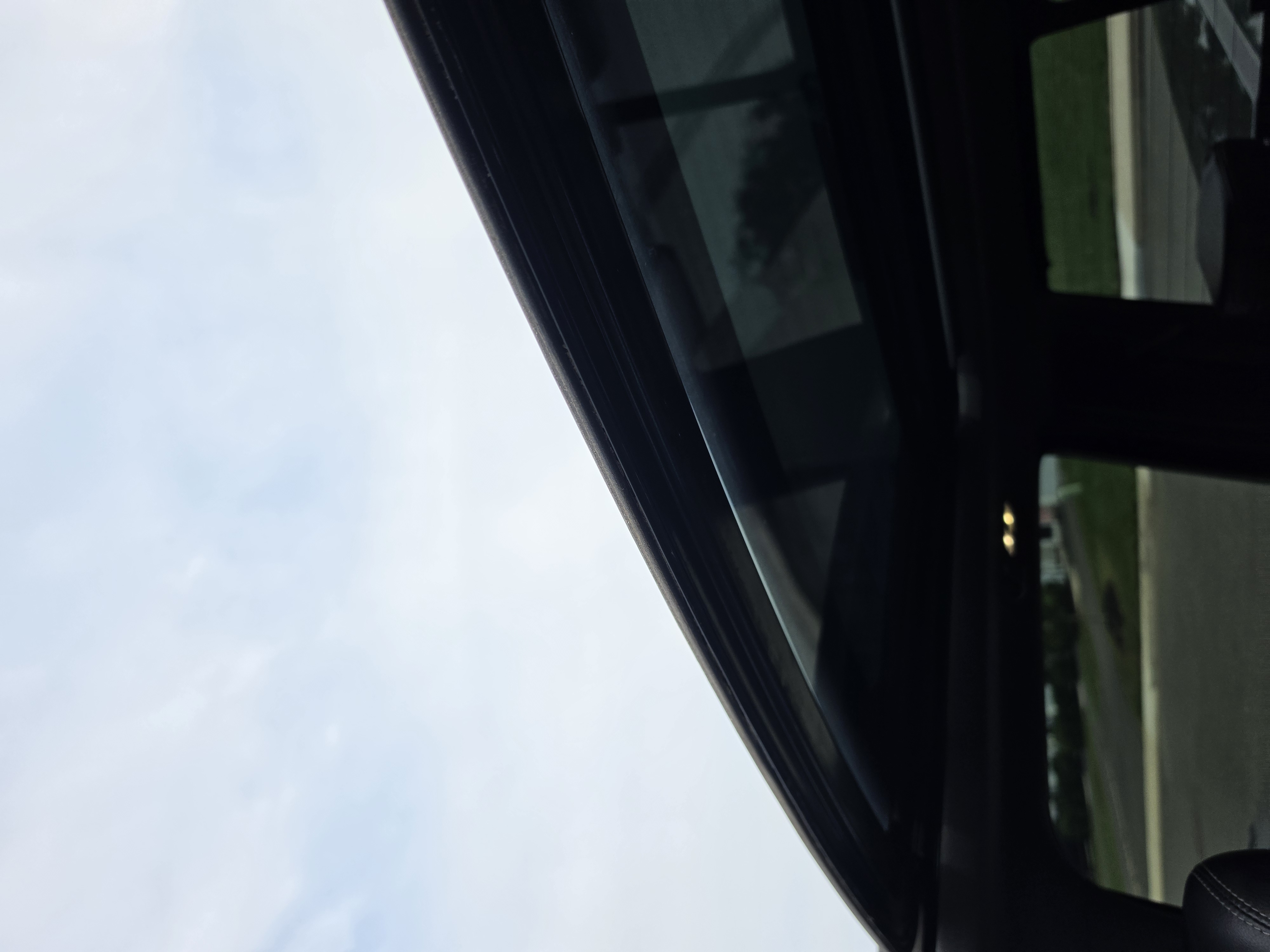 Used 2015 Ford F150 Lariat AWD/4WD image 6