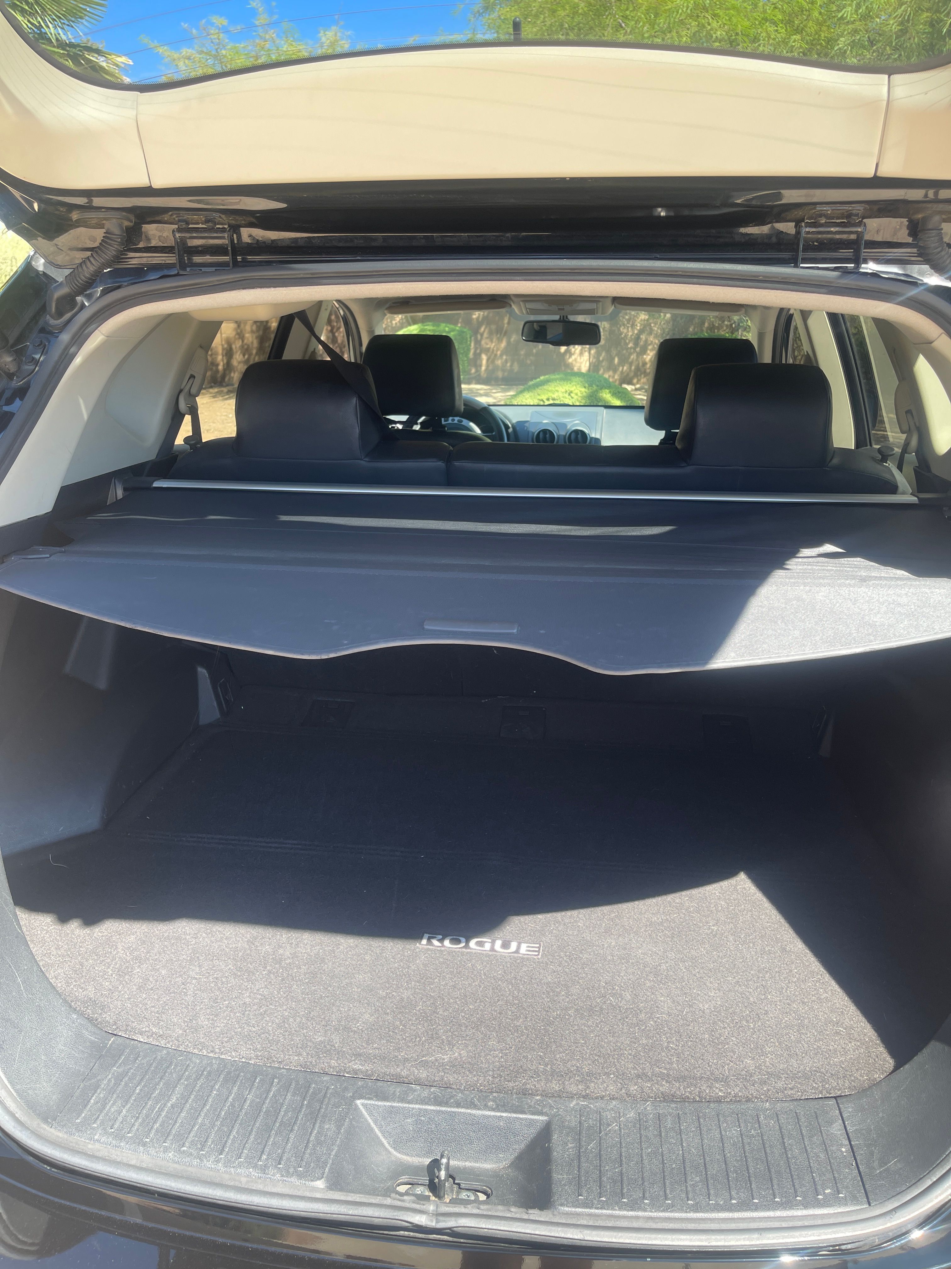 Used 2010 Nissan Rogue SL w/ Leather Pkg FWD image 15