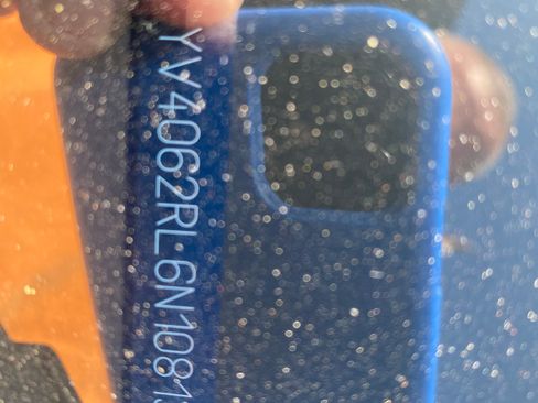 Used 2022 Volvo XC60 B6 Inscription w/ Advanced Package image 2