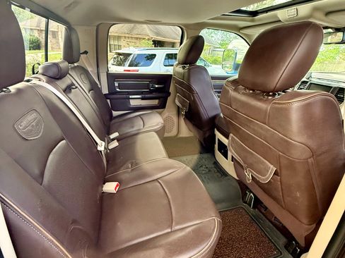 Used 2014 RAM 2500 Longhorn image 13