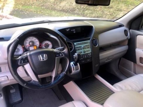 Used 2011 Honda Pilot EX-L image 9