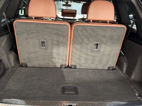 Used 2018 Audi Q7 3.0T Prestige w/ Prestige Package image 16