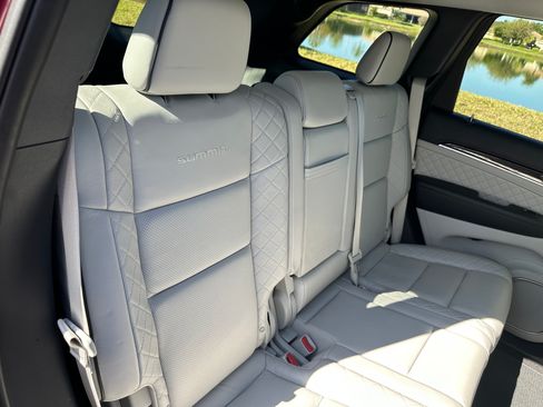 Used 2017 Jeep Grand Cherokee Summit image 28