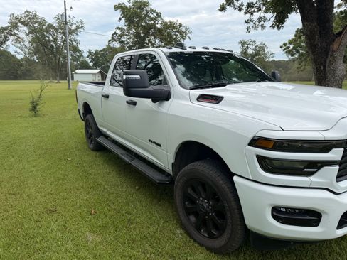 Used 2026 RAM 2500 Big Horn AWD/4WD image 12