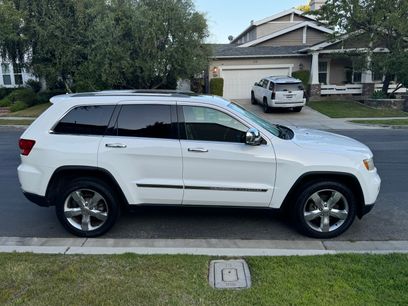 Used 2013 Jeep Grand Cherokee Overland w/ Advance Technology Group