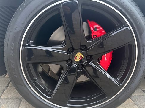 Used 2018 Porsche Macan GTS image 14