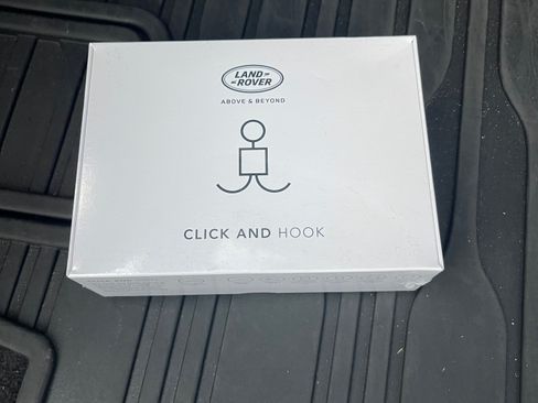 Used 2023 Land Rover Range Rover Velar S image 24