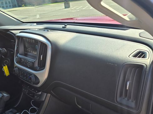 Used 2017 GMC Canyon SLT w/ Trailering Package image 20