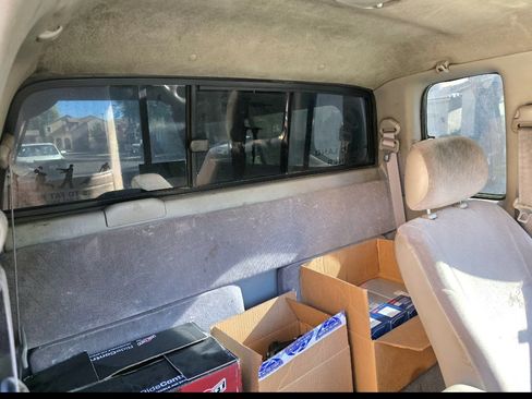 Used 2002 Toyota Tacoma PreRunner image 15