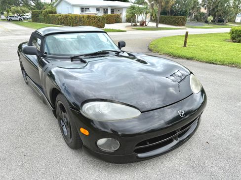 Used 1995 Dodge Viper RT/10 image 12