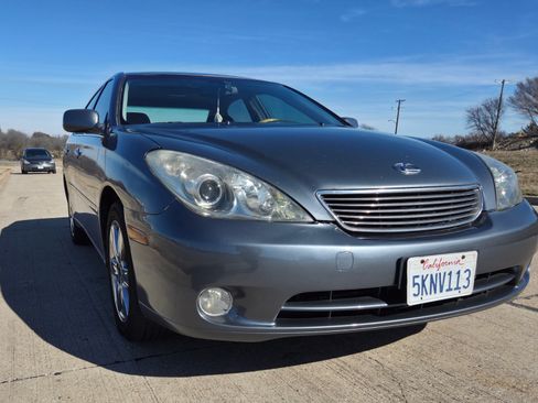 Used 2005 Lexus ES 330 image 4