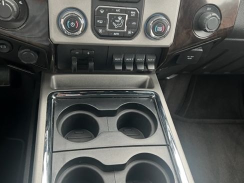 Used 2016 Ford F450 Platinum w/ FX4 Off Road Package image 14