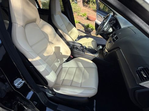 Used 2010 Mercedes-Benz C 63 AMG Sedan image 28