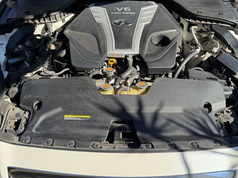 Used 2016 INFINITI Q50 Red Sport 400 RWD image 12