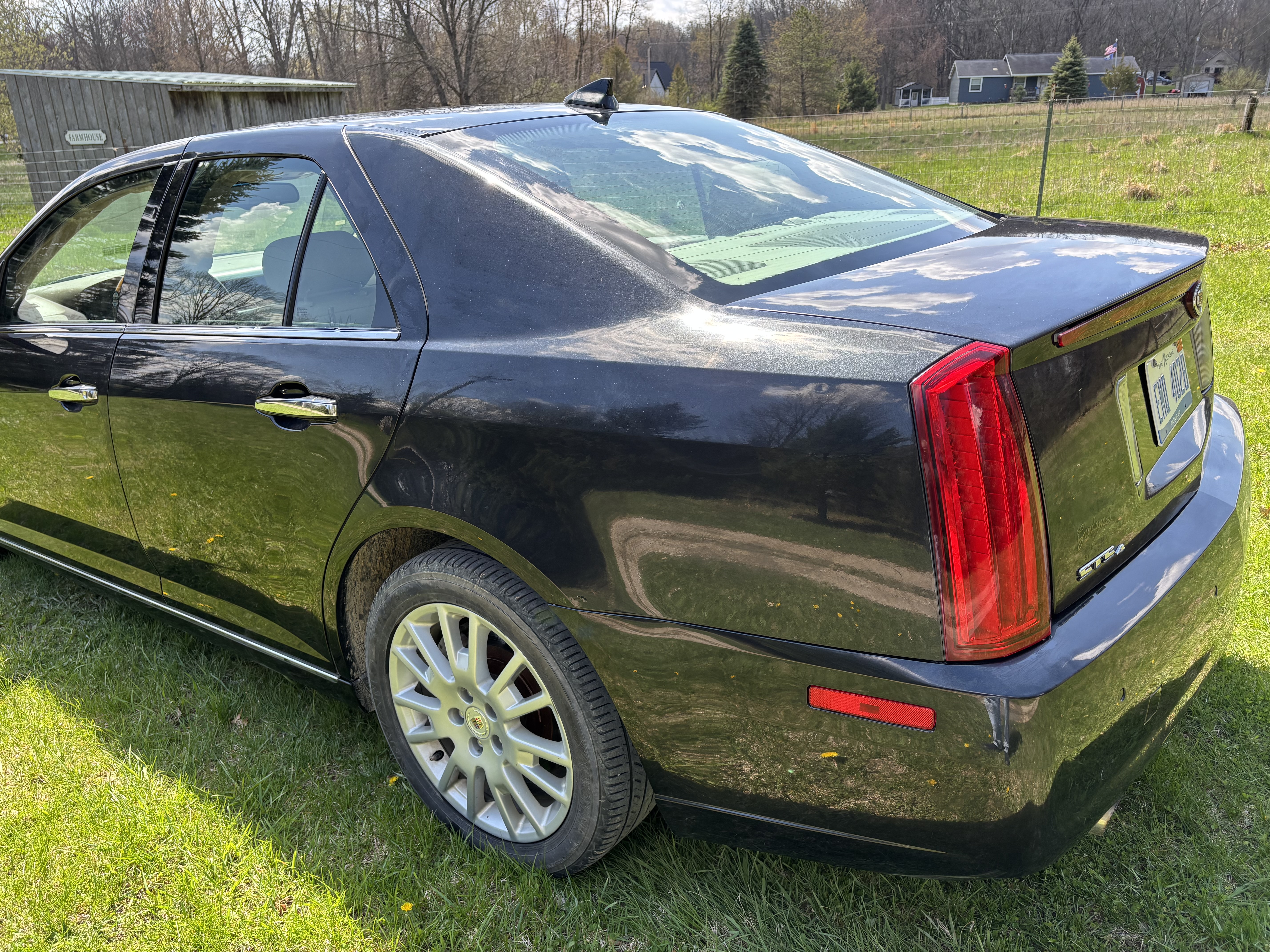 Used 2011 Cadillac STS image 9