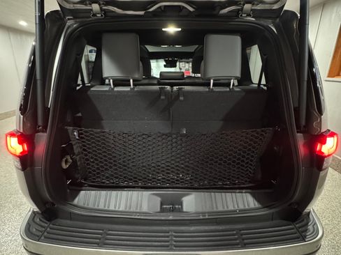 Used 2025 Lexus GX 550 w/ Accessory Package (2T) AWD/4WD image 14