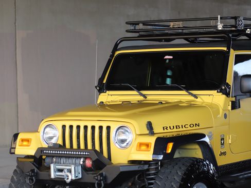Used 2004 Jeep Wrangler Rubicon AWD/4WD image 10