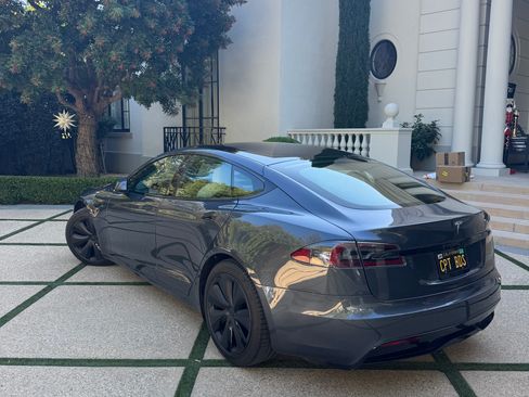 Used 2021 Tesla Model S Long Range image 4