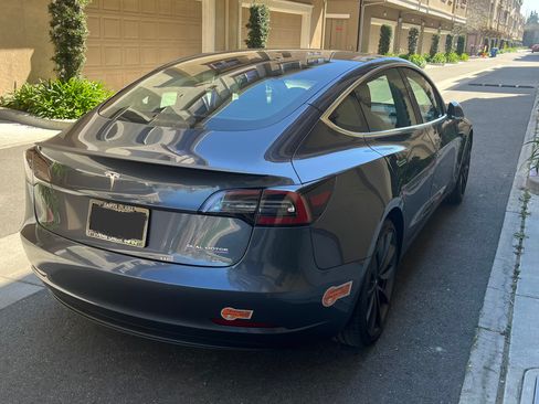 Used 2020 Tesla Model 3 Performance image 10